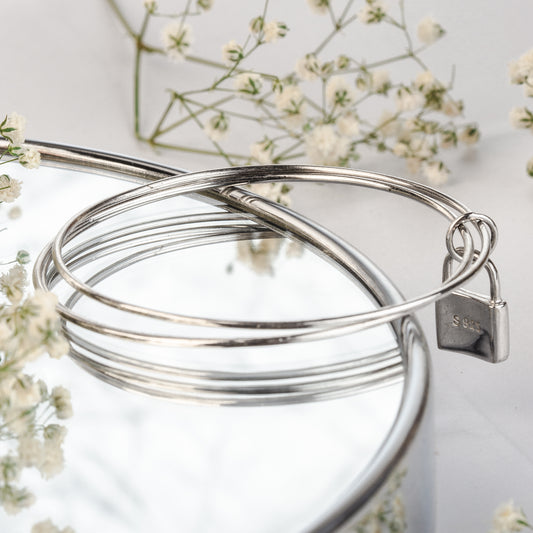 Silver Glooming Lock Cuff/Kada