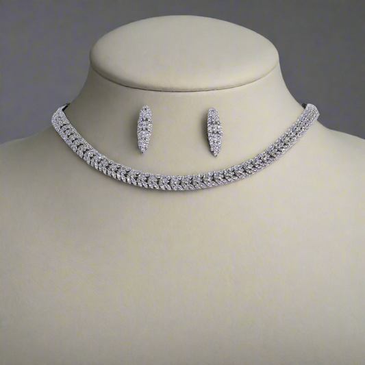 Silver Classic Necklace Set