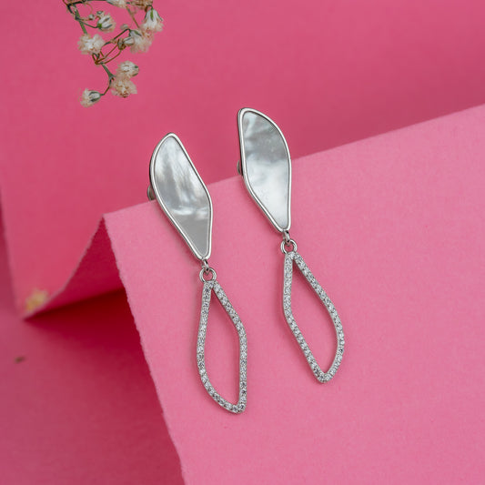 Silver Graceful Gleam Earrings