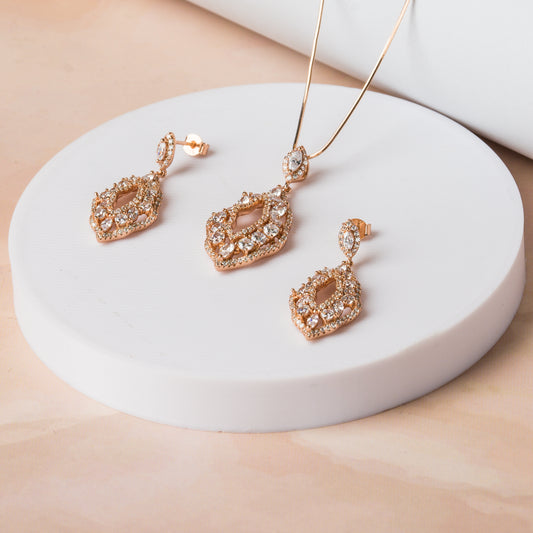 Rose Gold Luxurious Dazzling Pendant Set