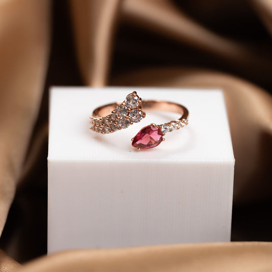 Rose Gold Scarlet Vein Ring