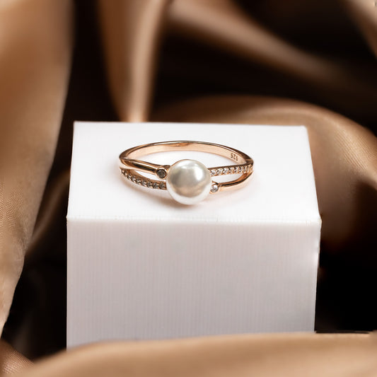 Rose Gold Pearl Cascade Ring