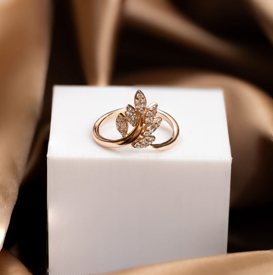 Rose Gold Leaflet Luxe Ring