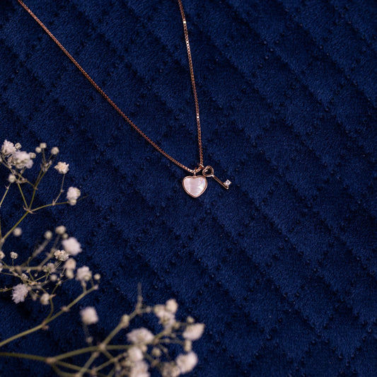 Rosegold Heart & Key Chain Pendant