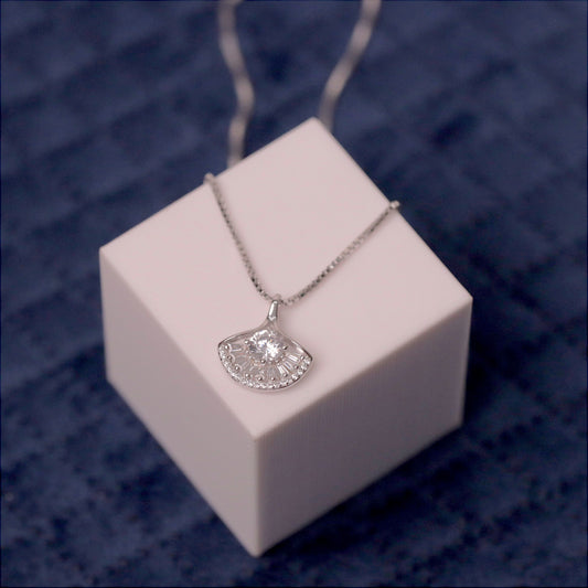 Silver Arcstone Chain Pendant