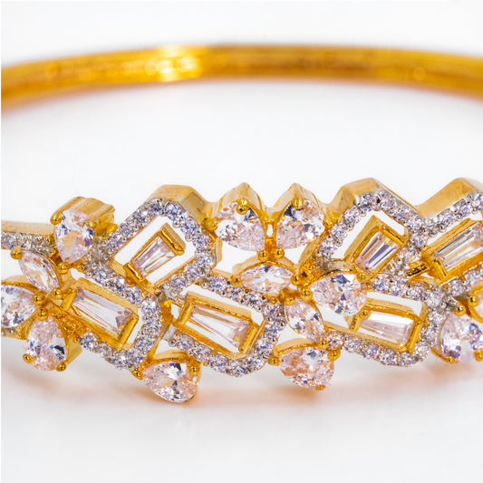 Gold Dazzling Reverie Cuff/Kada
