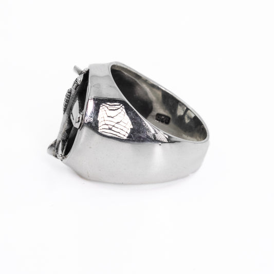 Vintage Skyline Ring