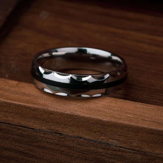 Silver Elegant Essence Ring