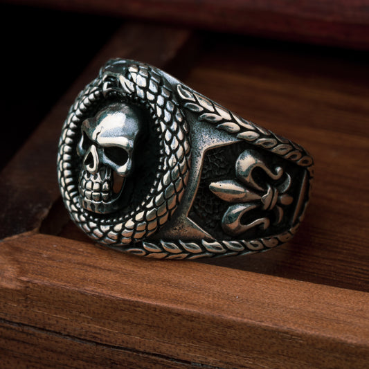 Vintage Skull Legacy Ring