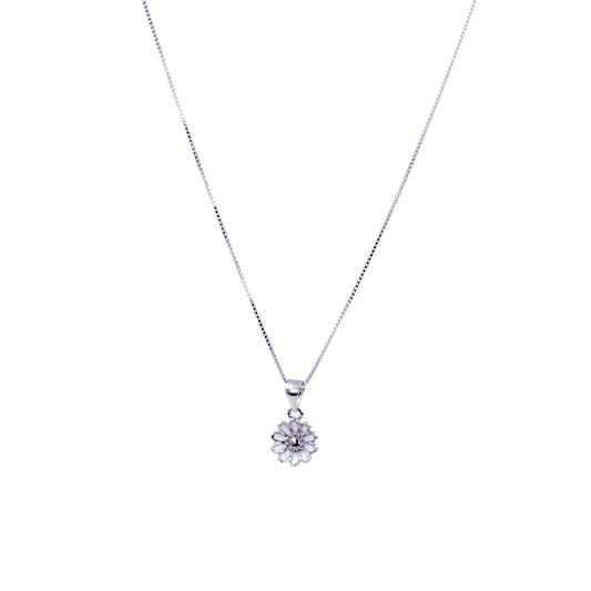 Silver Snowy Daisy Pendant Set