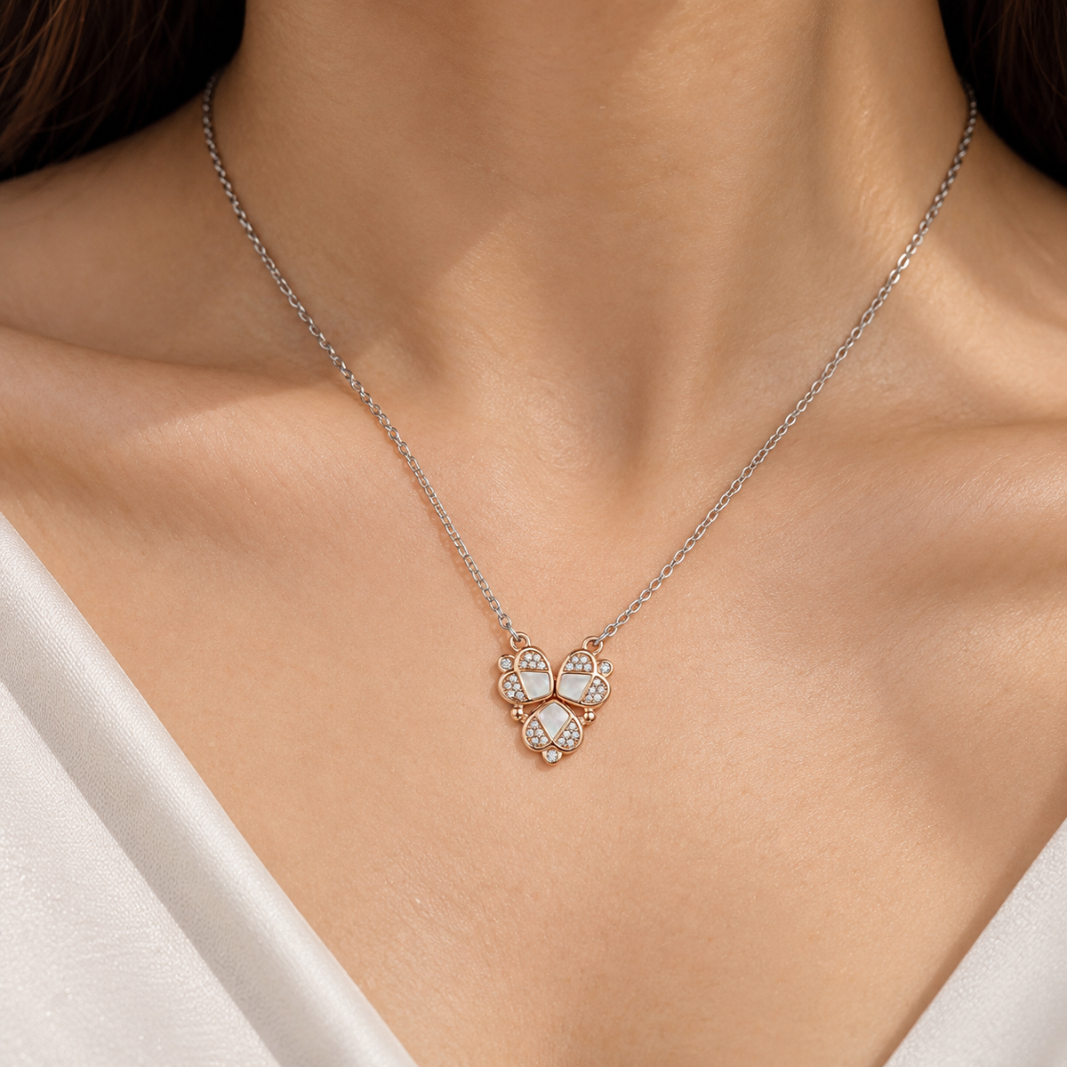 Two Tone Magnetic Clover Heart Chain Pendant