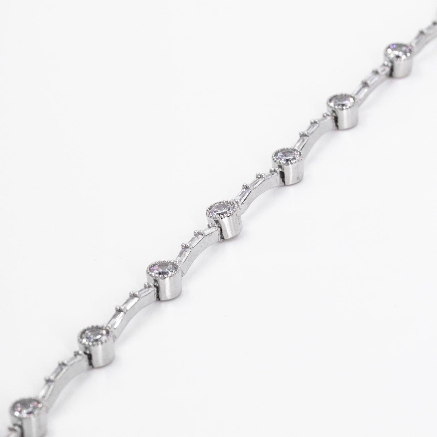 Silver Circular Linked Harmony Bracelet