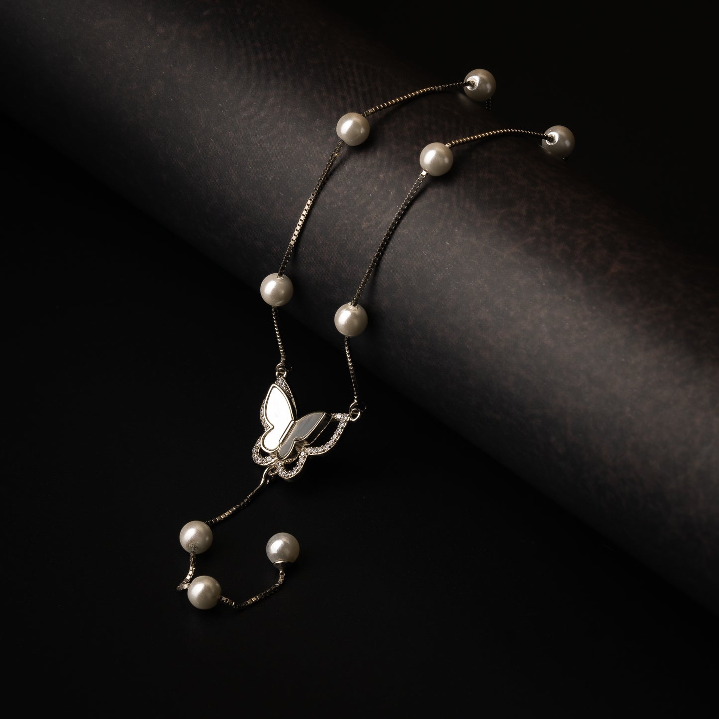 Silver Twin Pearl Flutter Chain Pendant
