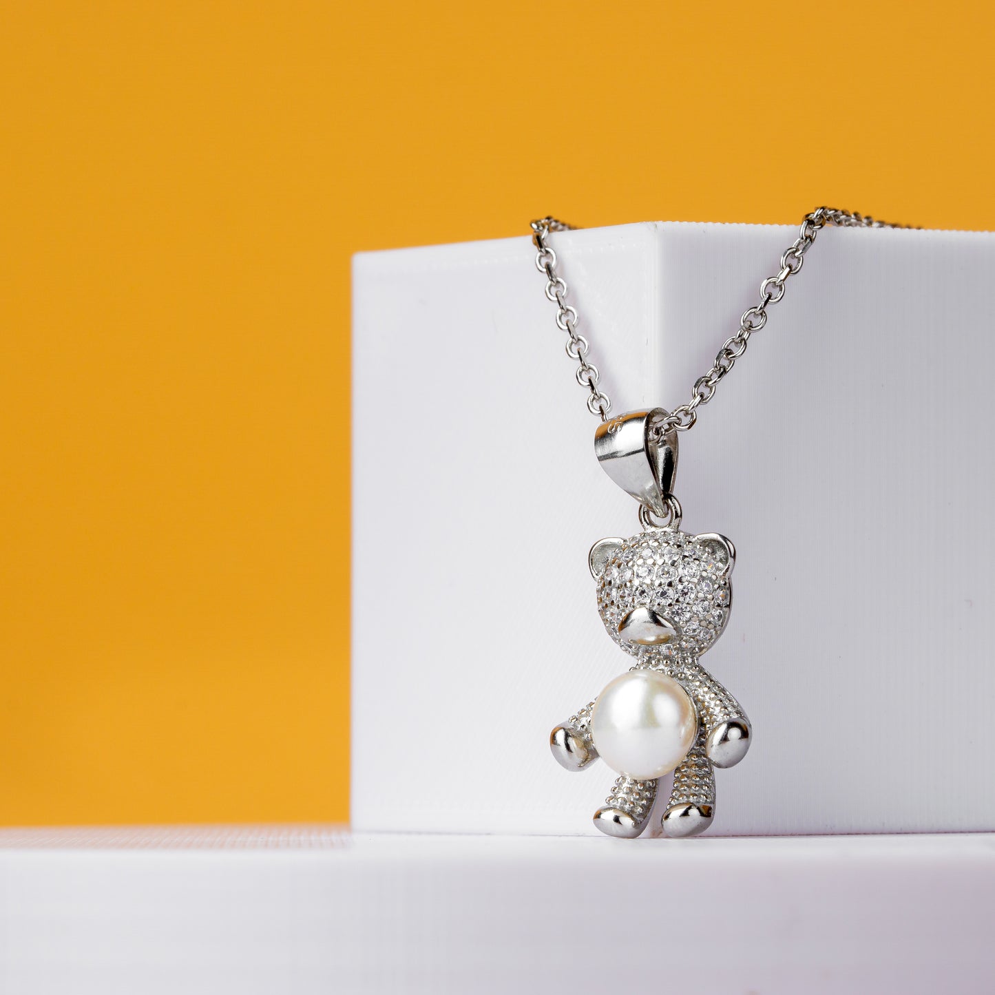 Silver Pearl Teddy Chain Pendant