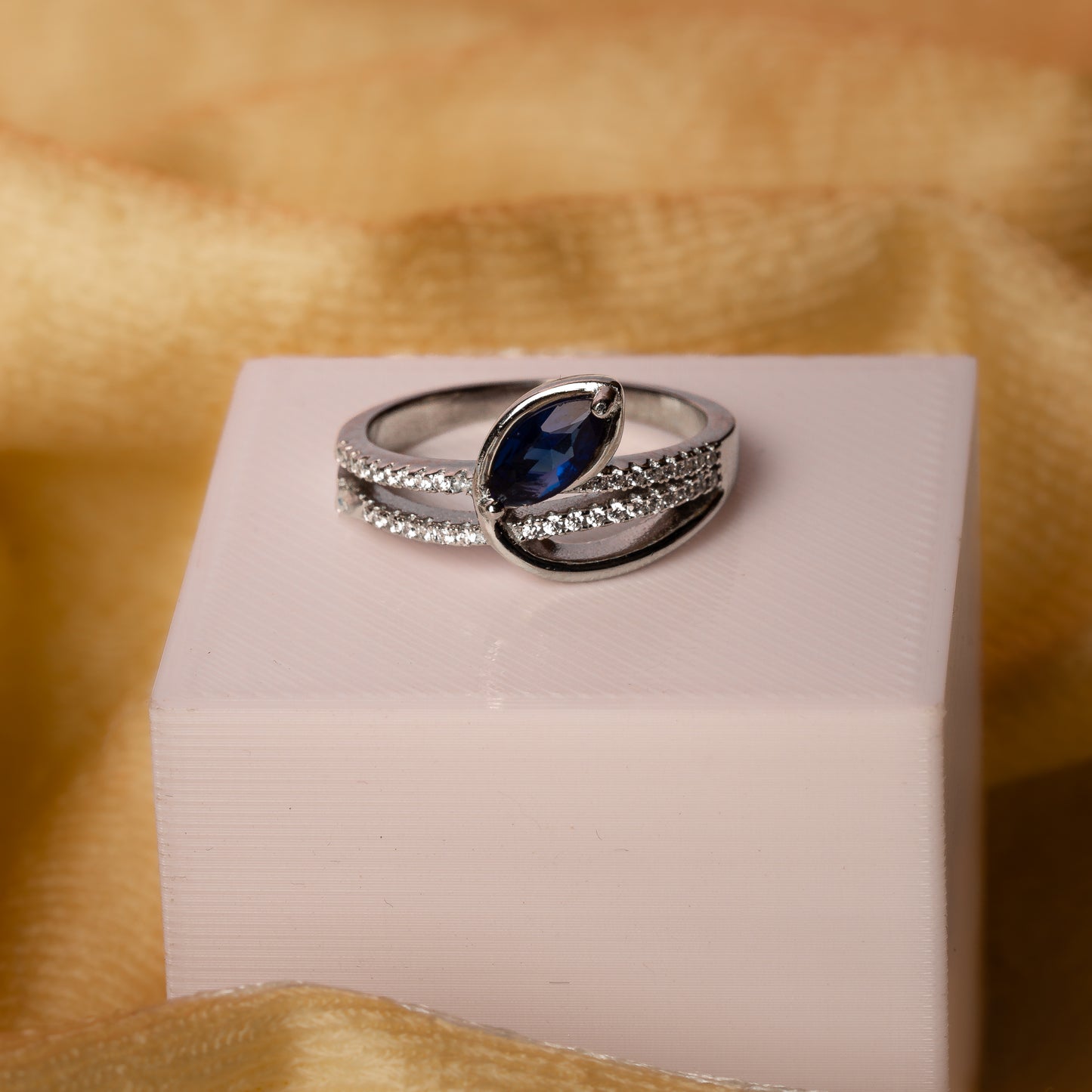 Silver Ocean Blue Crystal Ring