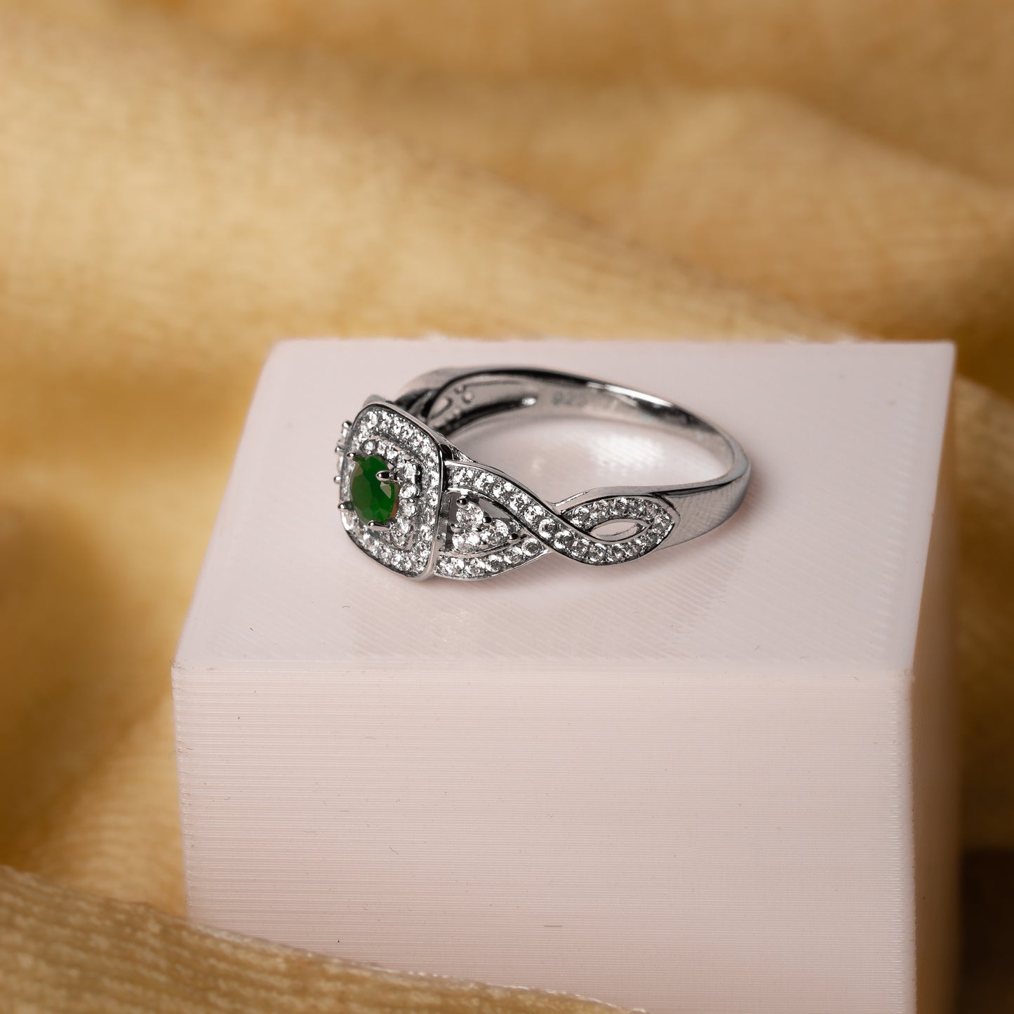 Silver Lush Green Ring