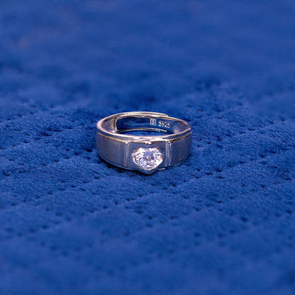 Silver Luxe Horizon Solitaire Ring