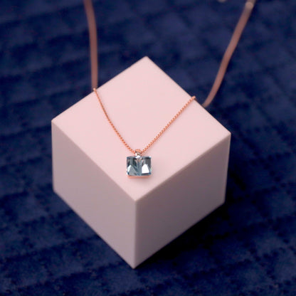 Rosegold Nocturne Ice Chain Pendant