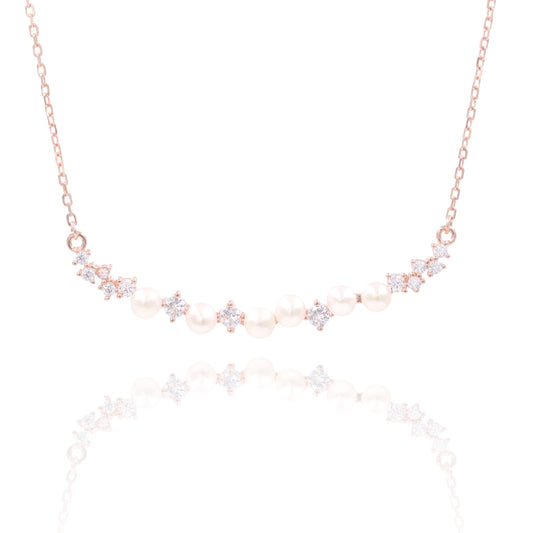 Rosegold Elara Curve Chain Pendant