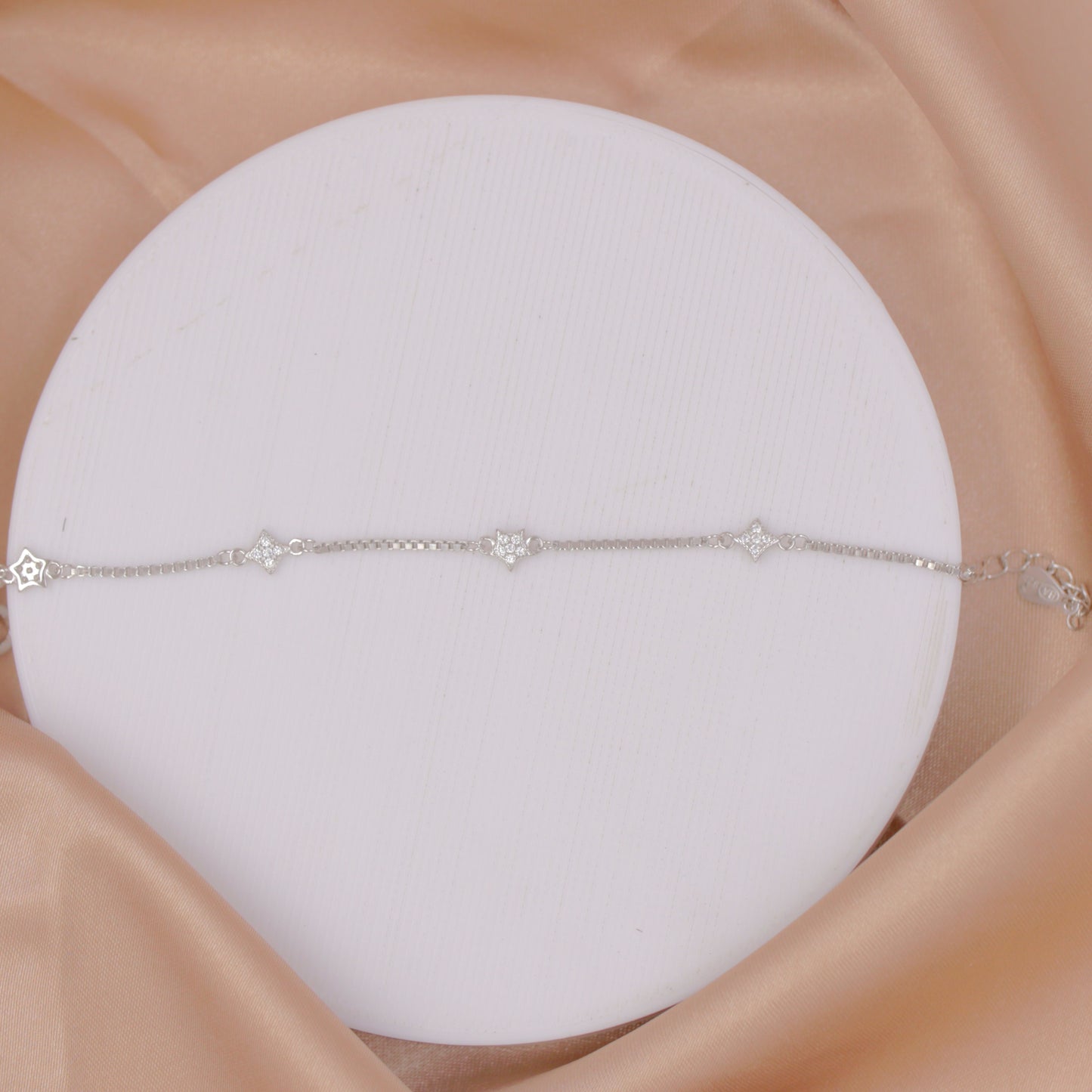 Silver Twinkle Line Bracelet
