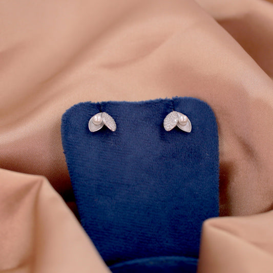 Silver Seashell Pearl Earrings