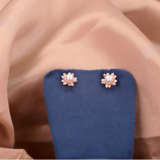 Rose Gold Pearl Bloom Earrings