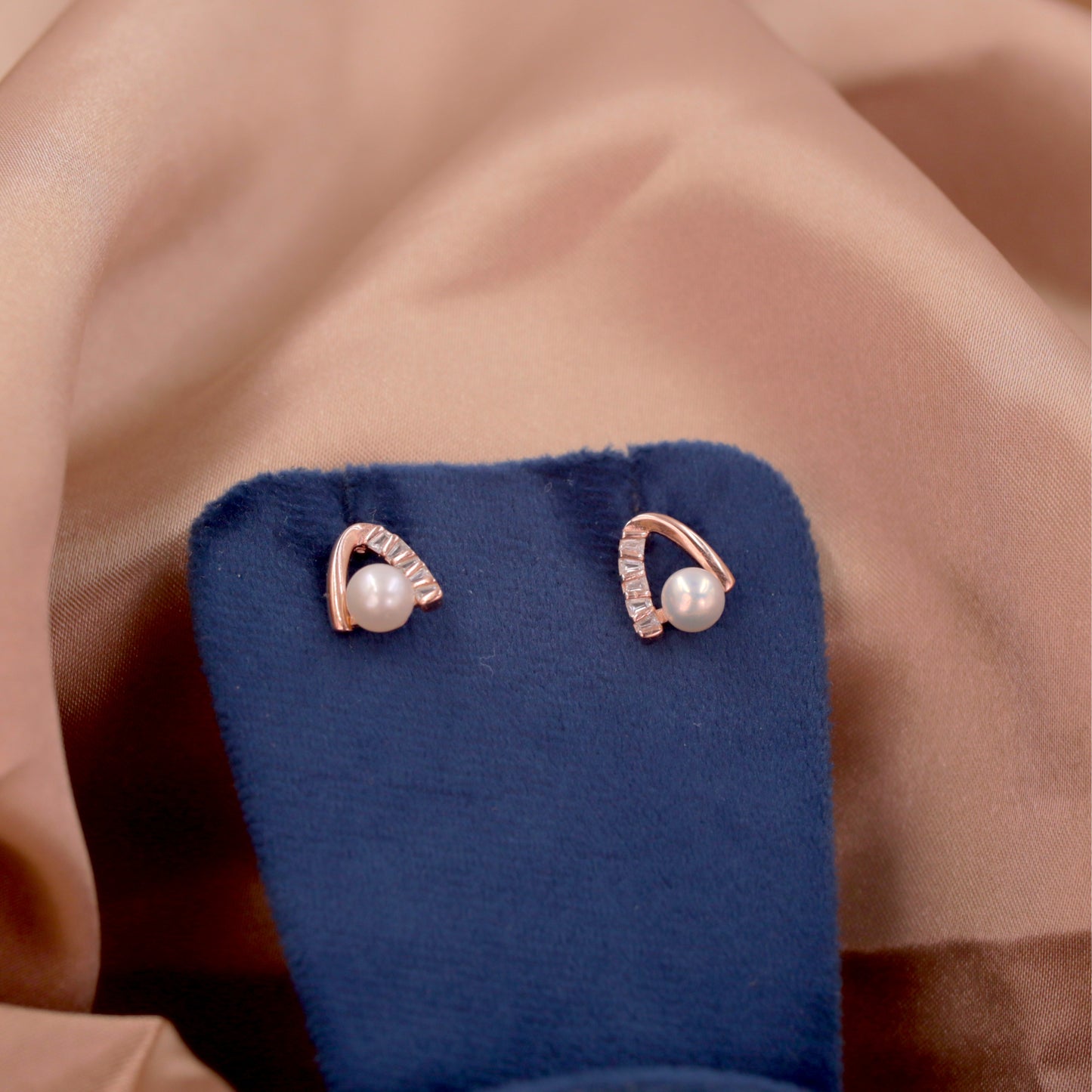 Rose Gold Elara Pearl Earrings