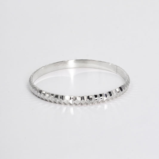 Silver Luster Cuff/Kada