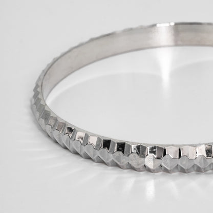 Silver Luster Cuff/Kada
