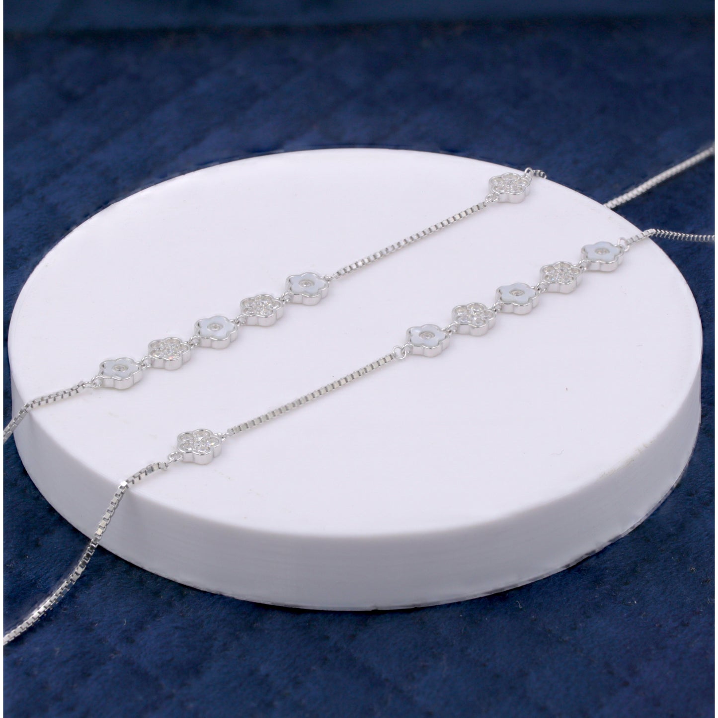 Silver Serene Petals Anklet / Payal