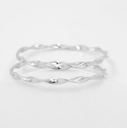 Silver Twine Band Bangle